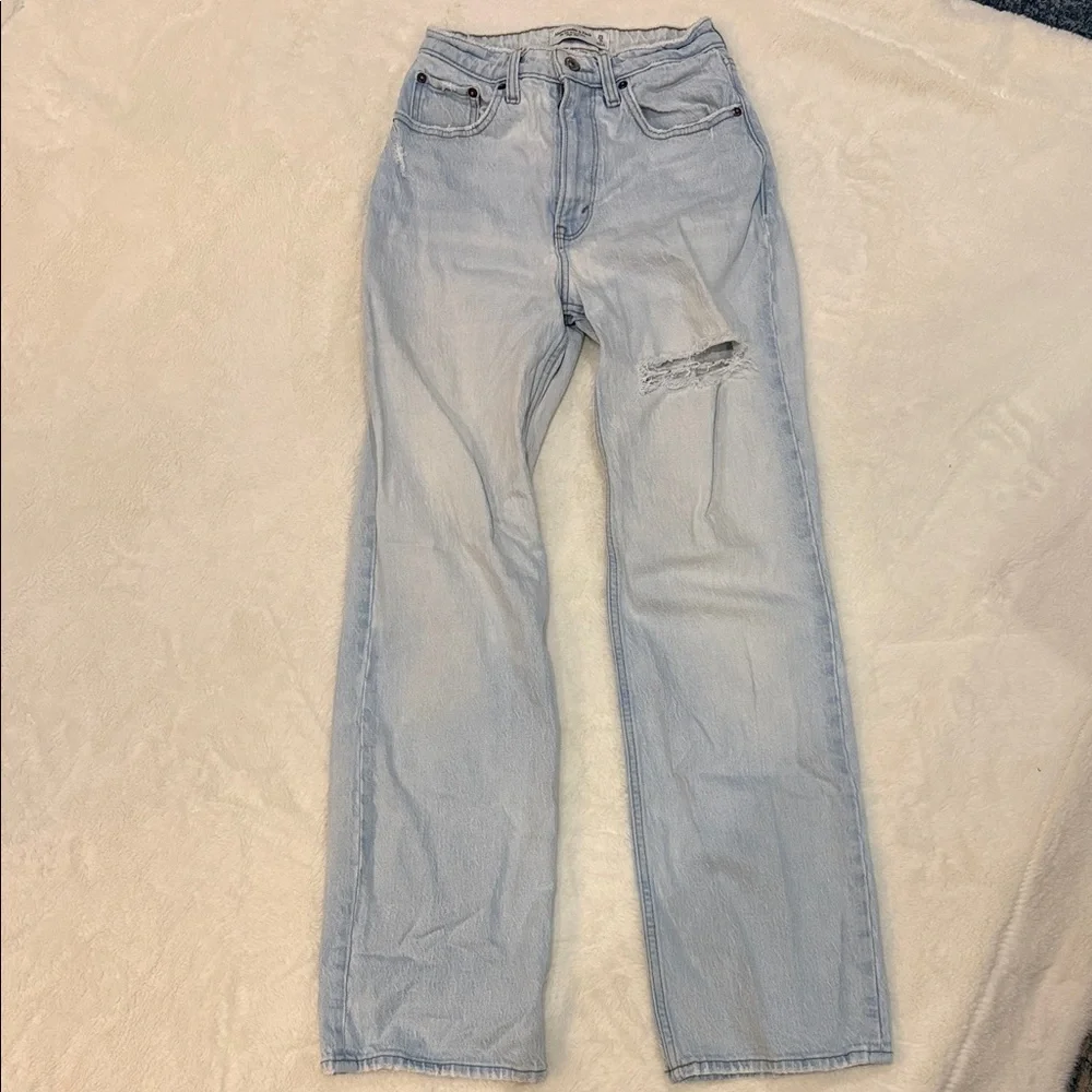 Abercrombie & Fitch Light Blue Straight Leg Jeans - Picture 1 of 3
